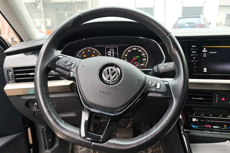 Used Volkswagen Passat 2020 330TSI Elite Edition China VI
