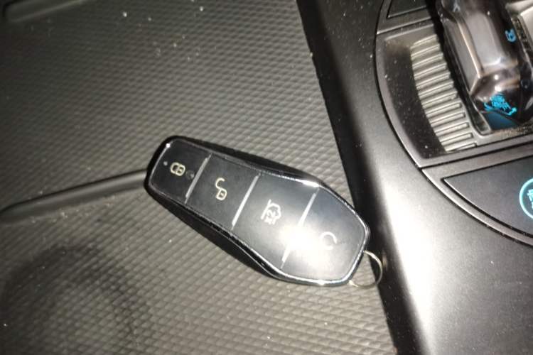 Used BYD Seal 05 DM-i 2025 DM-i Smart Drive 55KM Luxury Model Vehicle Key