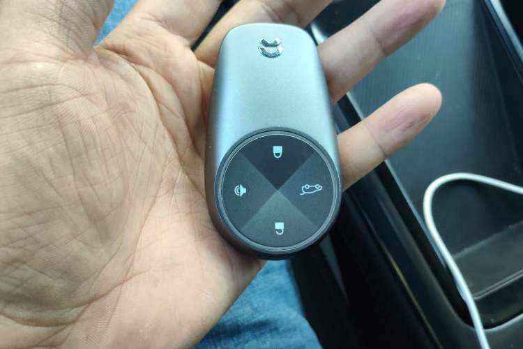 Used Nio ES8 2020 580 km Range Signature Edition Six-Seater Version Vehicle Key