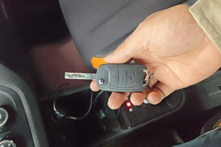 Used Baojun 310 2017 1.5L Automatic Fashion Model