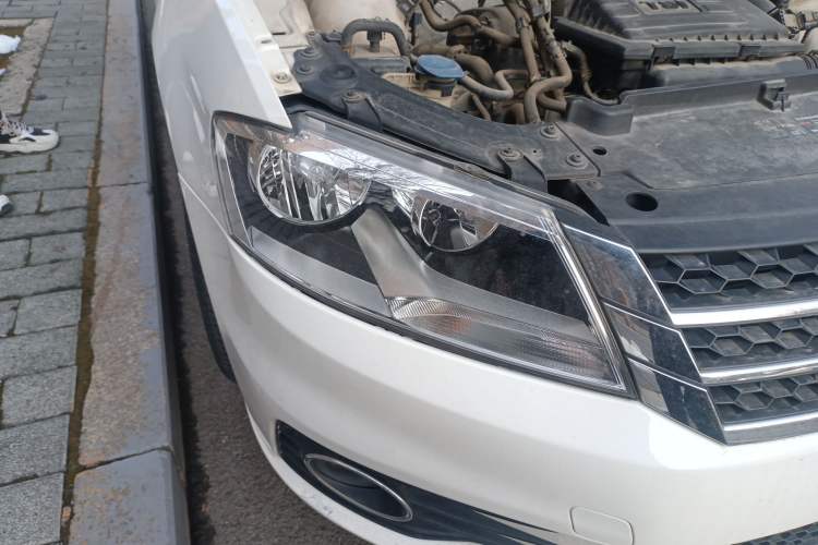 Used Volkswagen Gran Lavida 2014 1.4TSI Automatic Sport Edition
