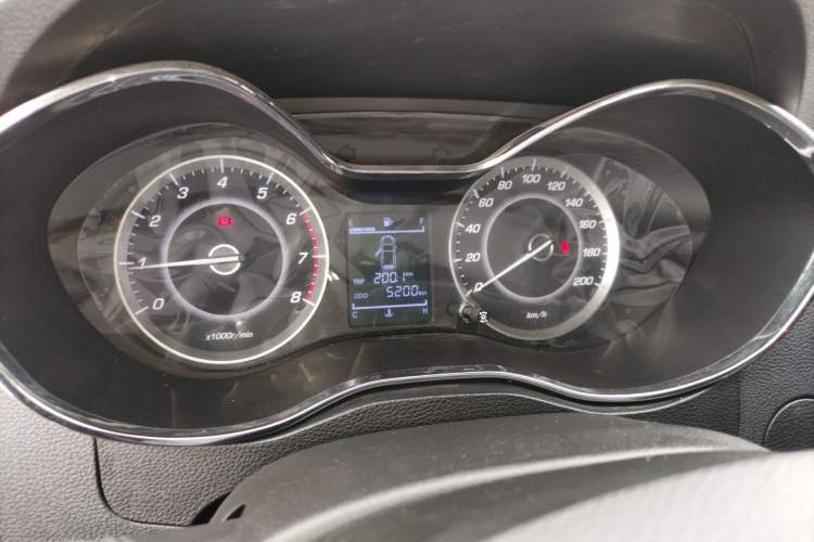 Used Baojun 560 2016 1.8L Manual Comfort Edition