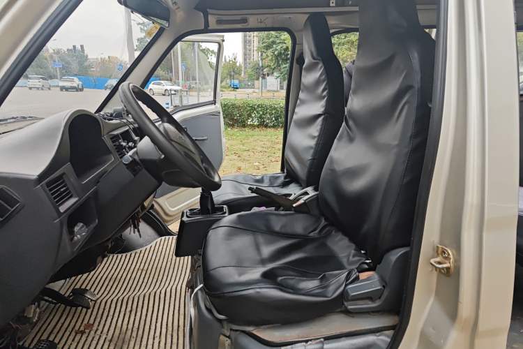 Used Wuling Zhiguang 2013 1.0L Base Version