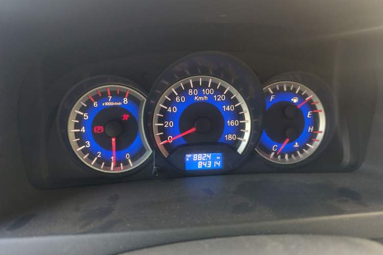 Used Suzuki Wagon R X5 2013 Revised Version 1.4L VVT Cruise Edition