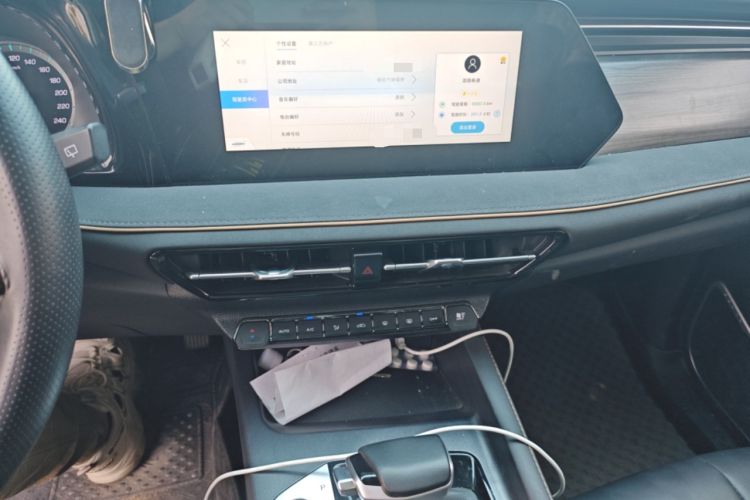 Used CHANGAN OSHAN X7 PLUS 2023 Enjoy Edition 1.5T Automatic Smart Edition 7-Seater Audio And AC Panel