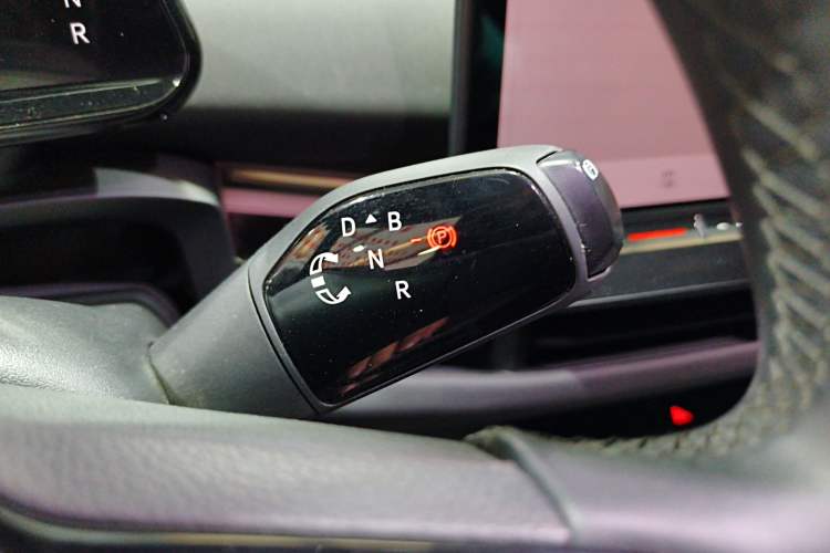 Used Volkswagen ID.UNYX 2024 Revised Pro Long-Range Version
