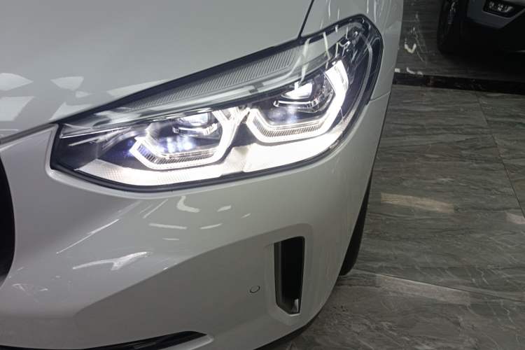 Used BMW iX3 2021 Updated Leading Edition

