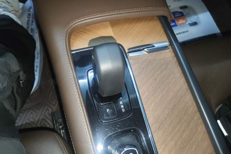 Used Volvo S90 2024 B5 Zhiyi Luxury Edition
