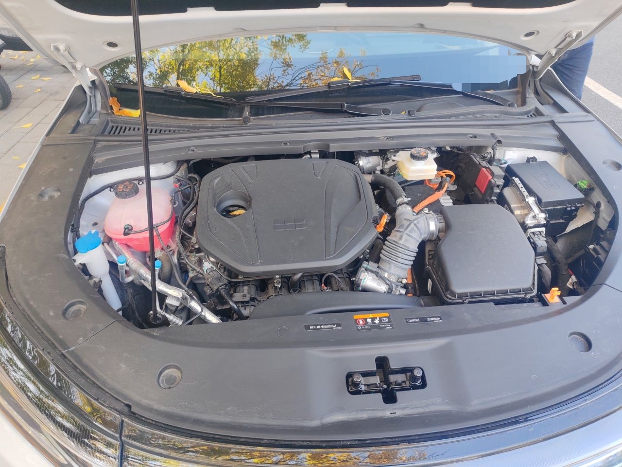 Geely Galaxy A7 2025 Model EM-i 150km Exploration+ Edition — снимка 17