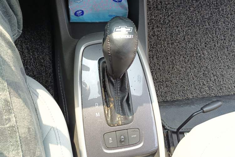 Used Chevrolet Lova RV 2016 1.5L Automatic Comfort Edition