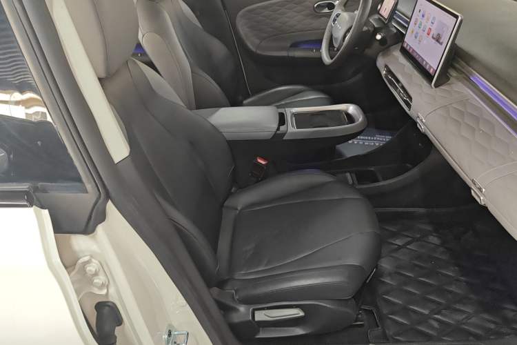 Used Dongfeng NAMMI 01 2024 430 Plus Smart+