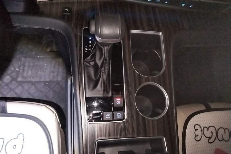 Used Toyota SIENNA 2021 2.5L Hybrid Premium Edition