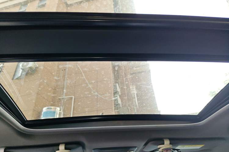 Used Honda XR-V 2017 1.8L VTi CVT Luxury Edition
