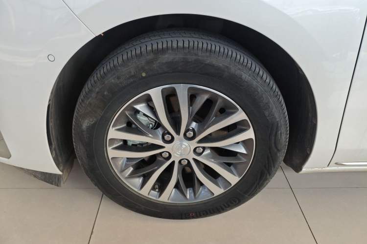 Used Buick GL8 2023 ES Lu Zun Deluxe Model