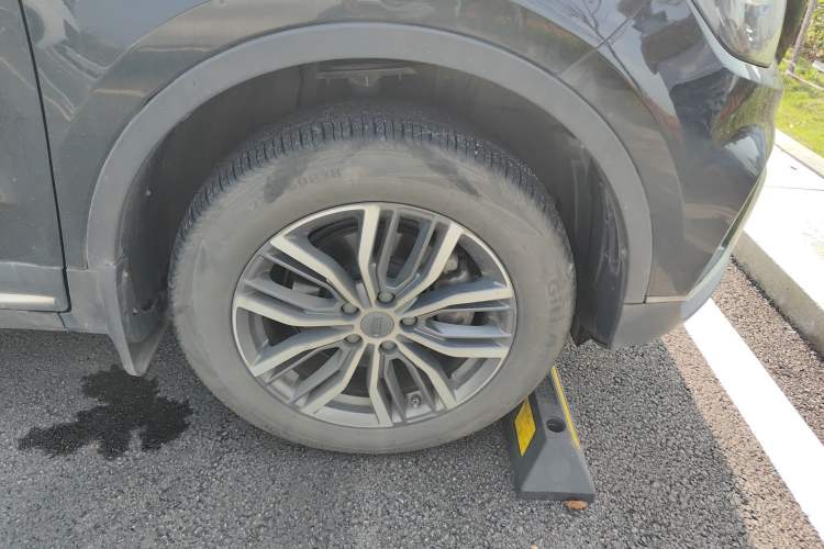 Used Geely Auto Emgrand X7 Sport 2020 1.8TD DCT ZhiZun PRO
