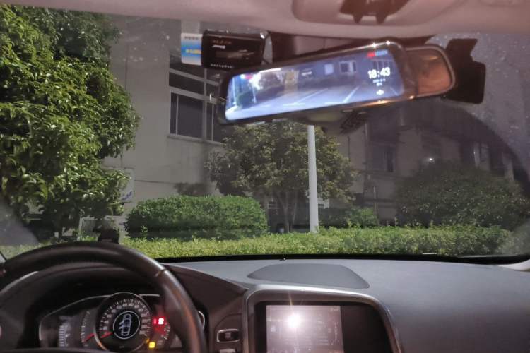 Used Volvo XC60 2017 T5 Smart Upgrade Edition