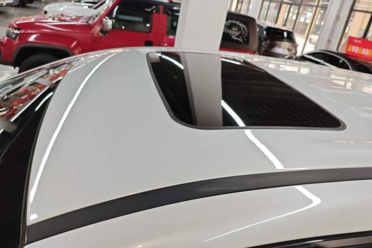 Used GAC Trumpchi M6 2023 PRO 270T DCT Luxury Edition Roof