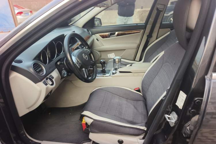 Used Mercedes-Benz C-Class 2011 C 200 CGI Elegant Model