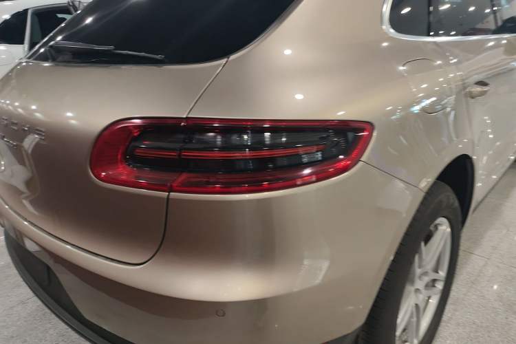 Used Porsche Macan 2017 Macan 2.0T
