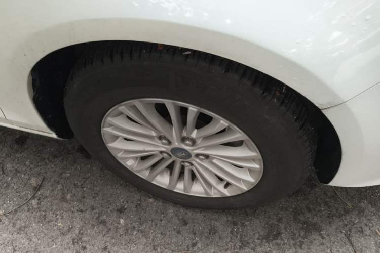 Used Ford Escort 2015 1.5L Automatic Comfort Edition