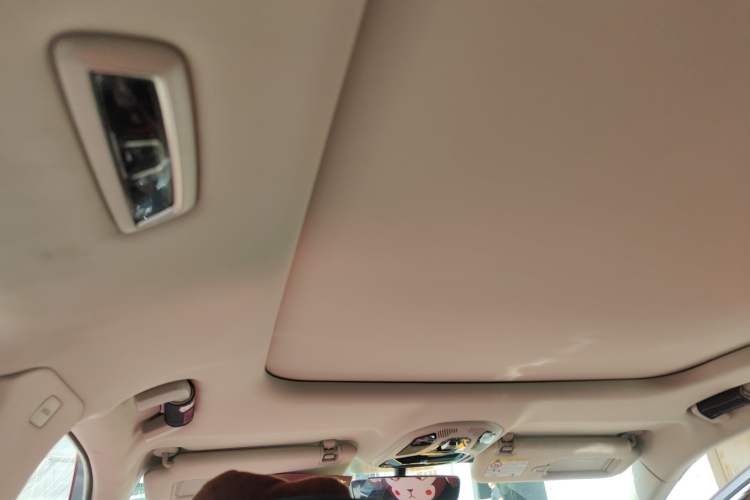 Used Lynk & Co 06 EM-P 2022 PHEV 84 km Range Pro Version