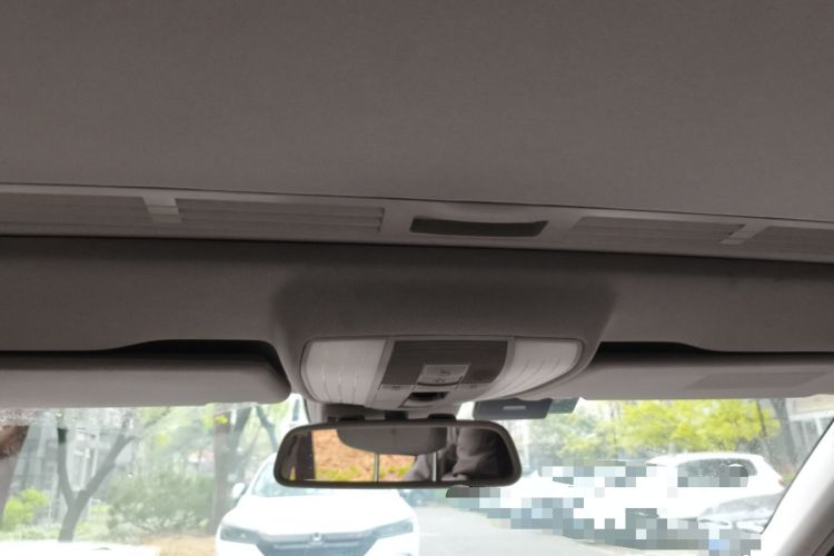 Used Mercedes-Benz E-Class 2012 E 300 L Elegant Model Headliner