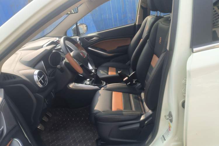 Used BYD Yuan 2016 1.5L Manual Luxury Version
