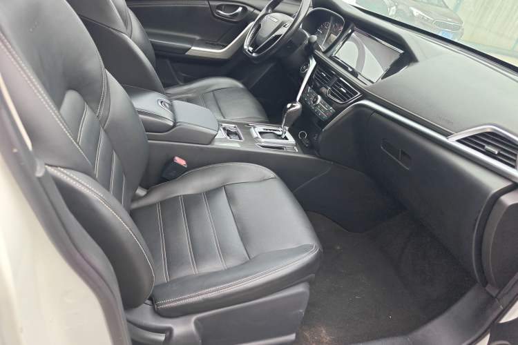 Used Venucia T90 2017 2.0L CVT Smart Edition