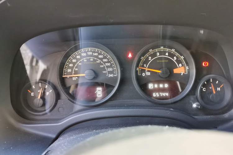 Used Jeep Patriot 2014 2.4L Serpentine Collection Edition
