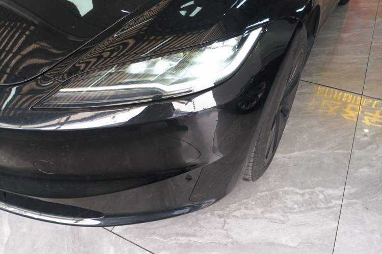 Used Tesla Model 3 2023 Rear-Wheel-Drive Version
