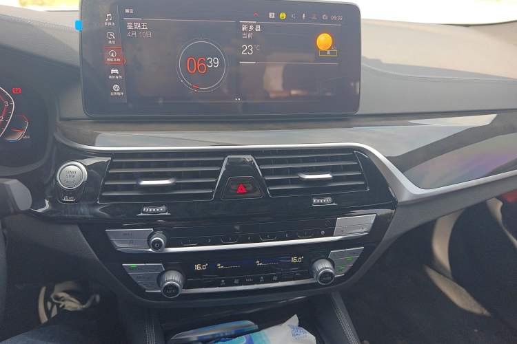 Used BMW 5 Series 2022 Restyled 525Li M Sport Package
