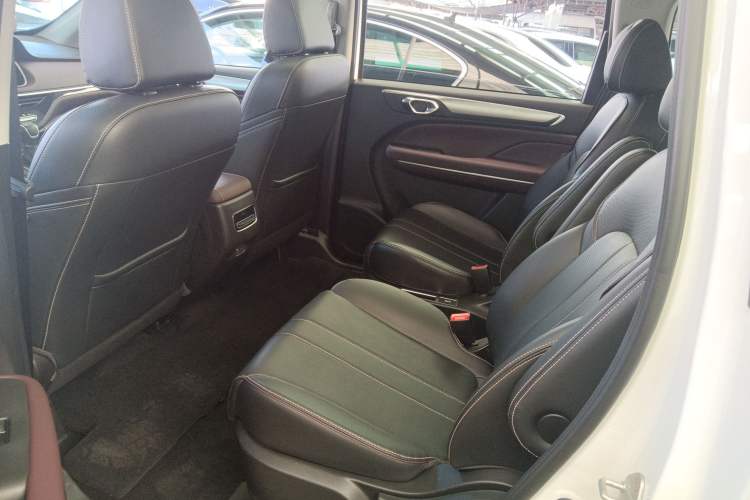 Used GAC Trumpchi M6 2023 PRO 270T DCT Luxury Edition