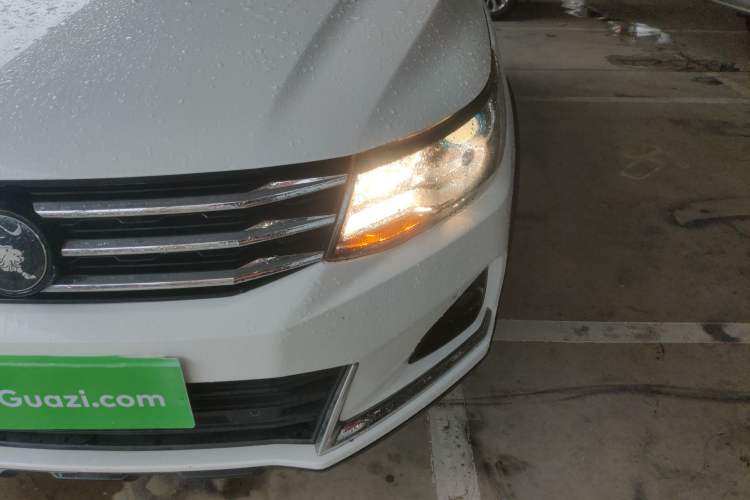 Used FORTHING SX6 2022 1.6L Manual Luxury Version