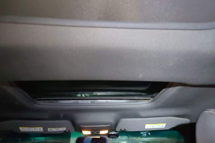 Used Ford Explorer 2013 3.5L Deluxe Model