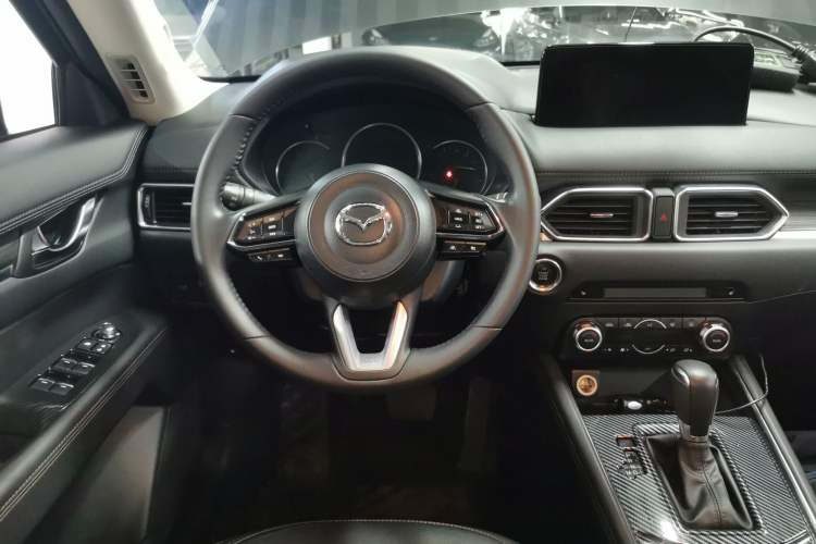 Used Mazda CX-5 2022 2.5L Automatic Two-Wheel Drive ZhiZun Version

