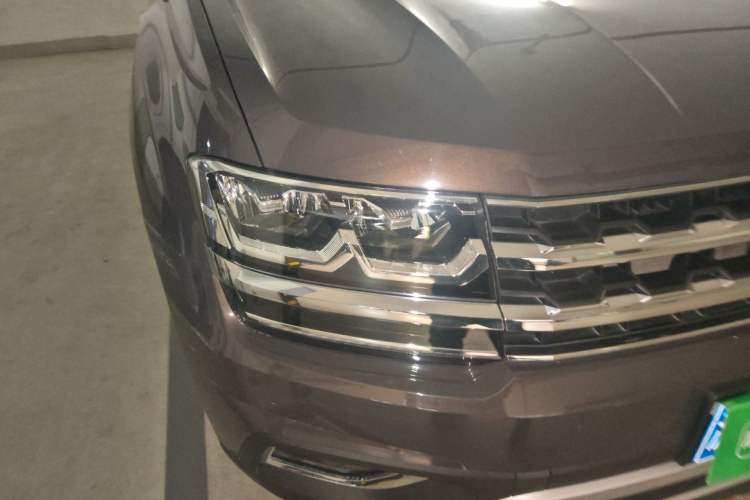 Used Volkswagen Teramont 2020 380TSI Four-Wheel Drive Luxury Version China VI Standard Right Front Headlight