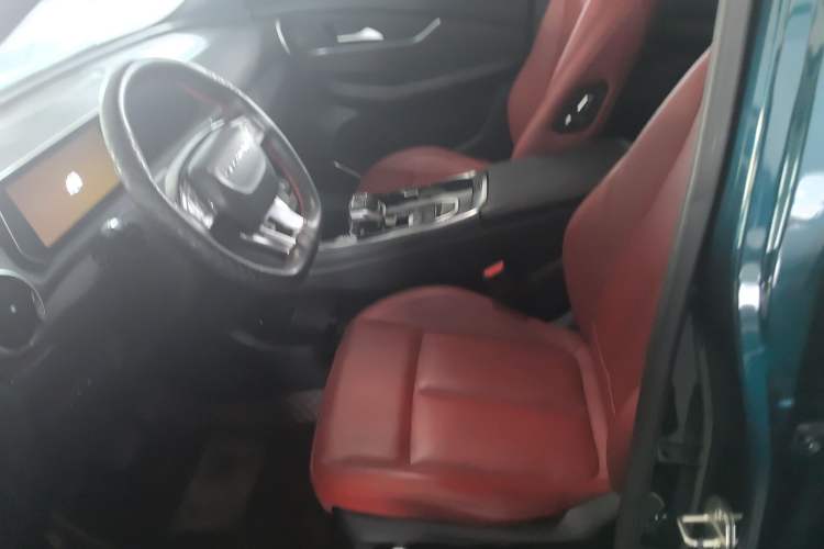 Used FORTHING T5 EVO 2021 1.5TD DCT Glory Edition
