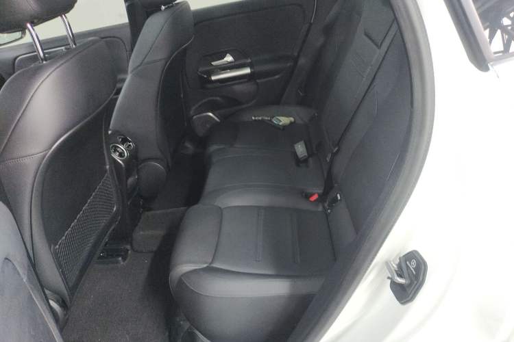 Used Mercedes-Benz EQA 2023-Year Restyled EQA 260 Left Rear Seat