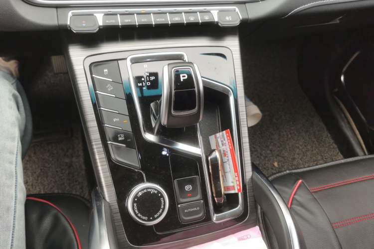 Used Geely Auto Emgrand X7 Sport 2020 1.8TD DCT Smart PRO Gear Lever