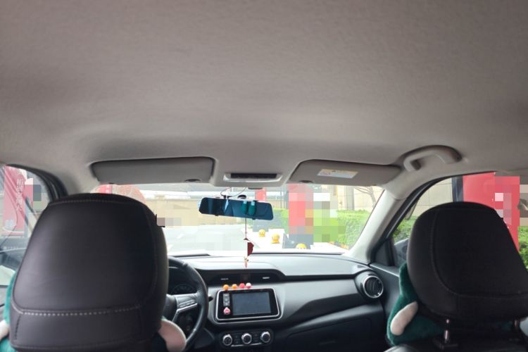 Used Nissan Kicks 2023 Jingqing Edition 1.5L Combining "Power" with a Stylish Touch Headliner