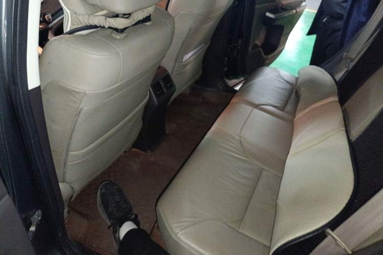 Used Honda CR-V 2012 2.4L four-wheel drive luxury version