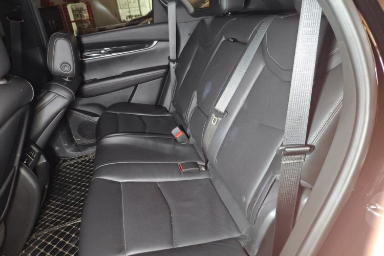 Used Cadillac XT5 2021 28T Luxury Model
