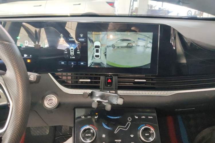 Used Bestune B70 2023 Third Generation 1.5T Automatic Enjoyment Version
