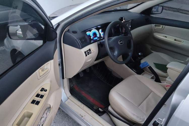 Used BYD F3 2013 1.5L Manual Standard CNG Model