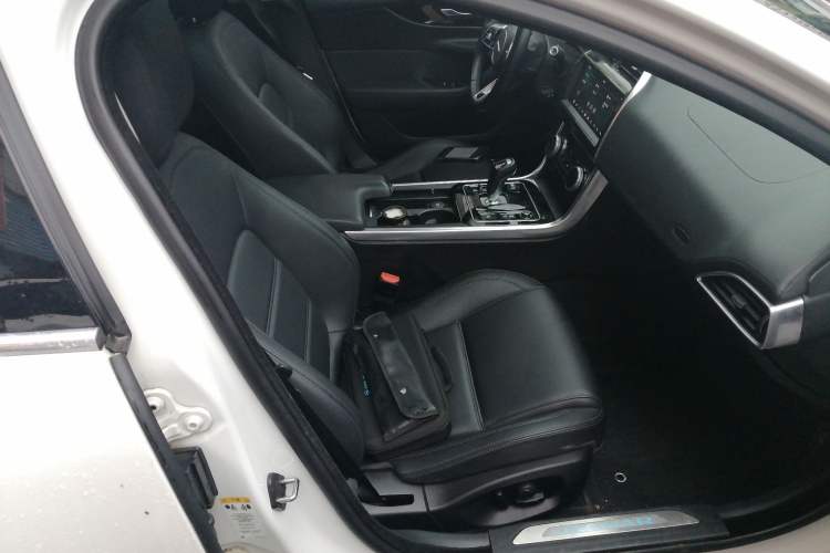 Used Jaguar XEL 2020 2.0T 250 PS SE Tech-Elegant Edition