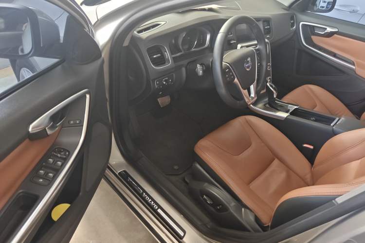 Used Volvo S60 2014 S60L T5 Intelligent Drive Edition