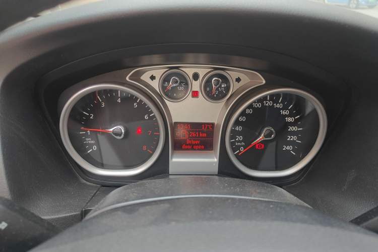 Used Ford Focus 2013 Hatchback Classic 1.8L Manual Base Model Instrument Cluster