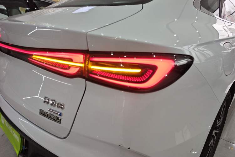 Used BYD Seal 06 New Energy 2025 DM-i Smart Drive 120KM Deluxe Model
