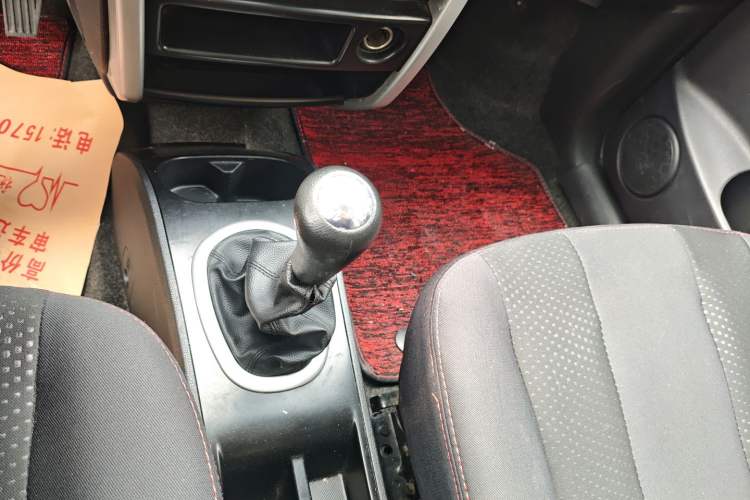 Used CHANGAN CX20 2014 1.4L Manual Sport Edition China V Standard
