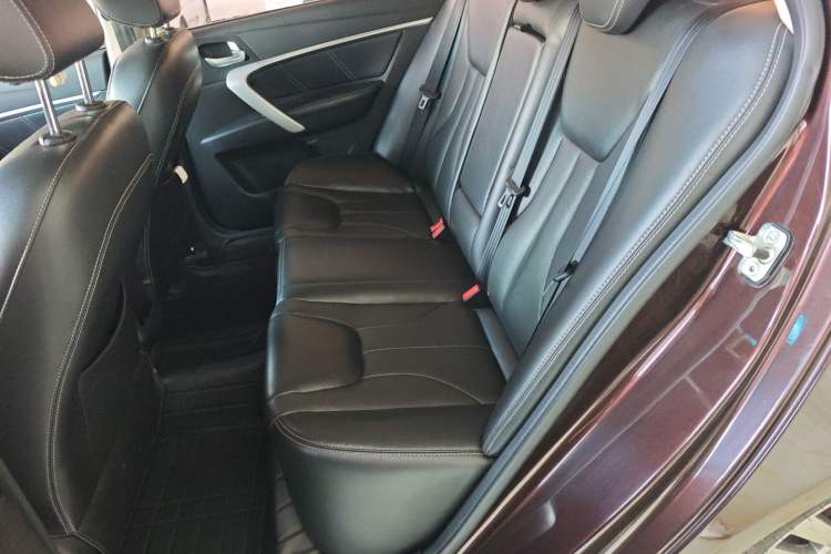 Used Geely Auto Emgrand 2017 Sedan Million Edition 1.5L CVT Upward Version
